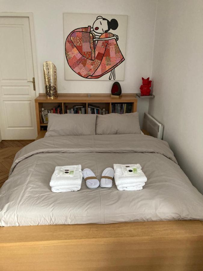 Charmant Studio Apartment Paris Exterior photo